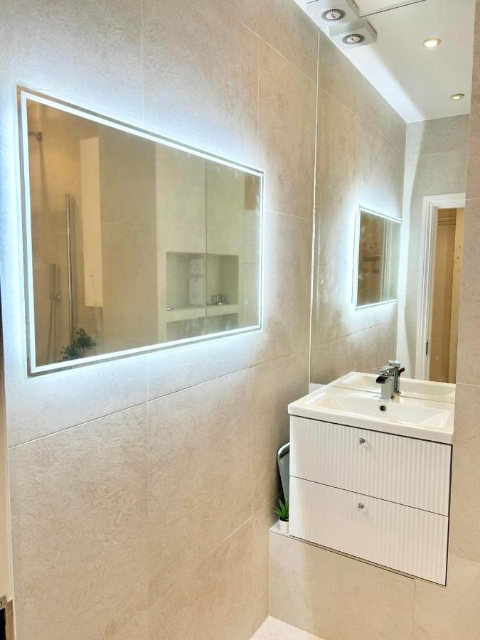 Charming 2 Beds In Chelsea By Earl'S Court Station Apartment London Bagian luar foto